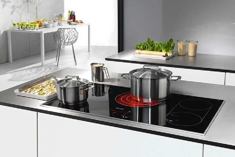 Automatic Safety Shut-off hoạt động trong trường hợp nào?